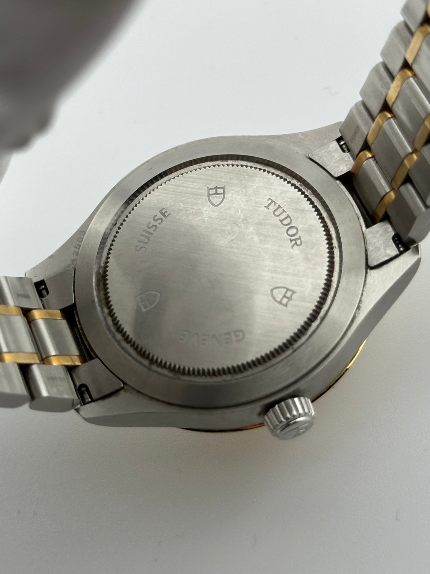 Tudor Geneve Rotor 12503 - Sunburst Champagne Dial