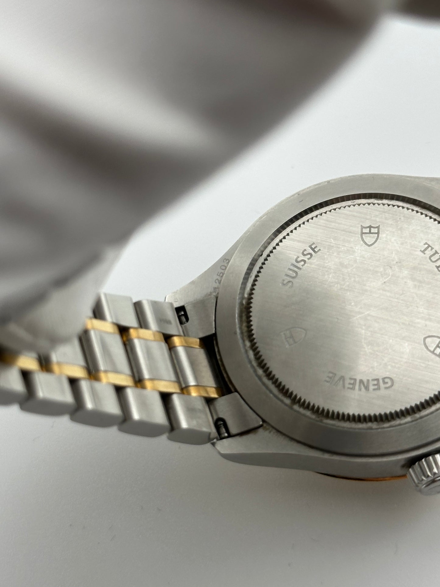Tudor Geneve Rotor 12503 - Sunburst Champagne Dial
