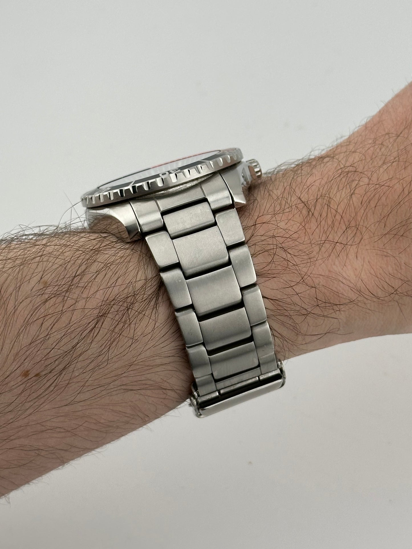 Seiko 5 Sports 'Sea Urchin' Pepsi - Navy Dial