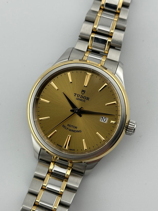 Tudor Geneve Rotor 12503 - Sunburst Champagne Dial