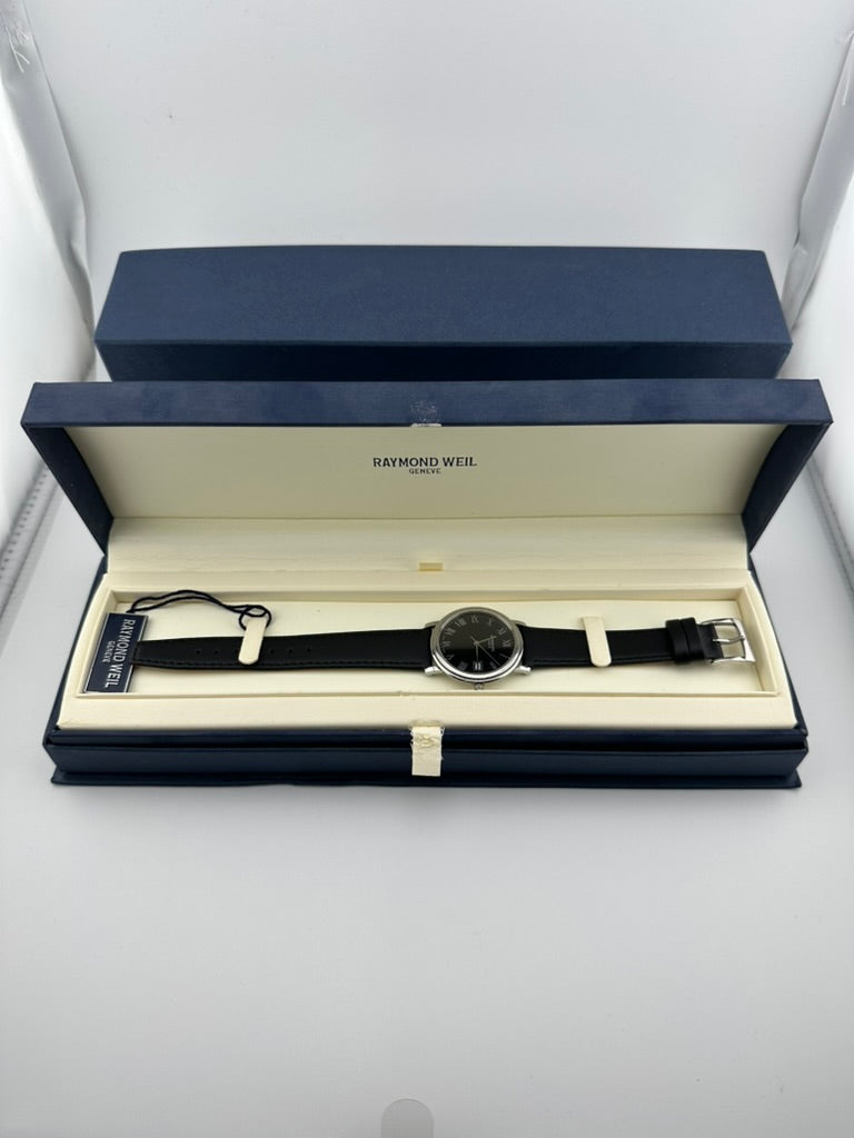 Raymond Weil Tradition 5575/1 - Black Dial
