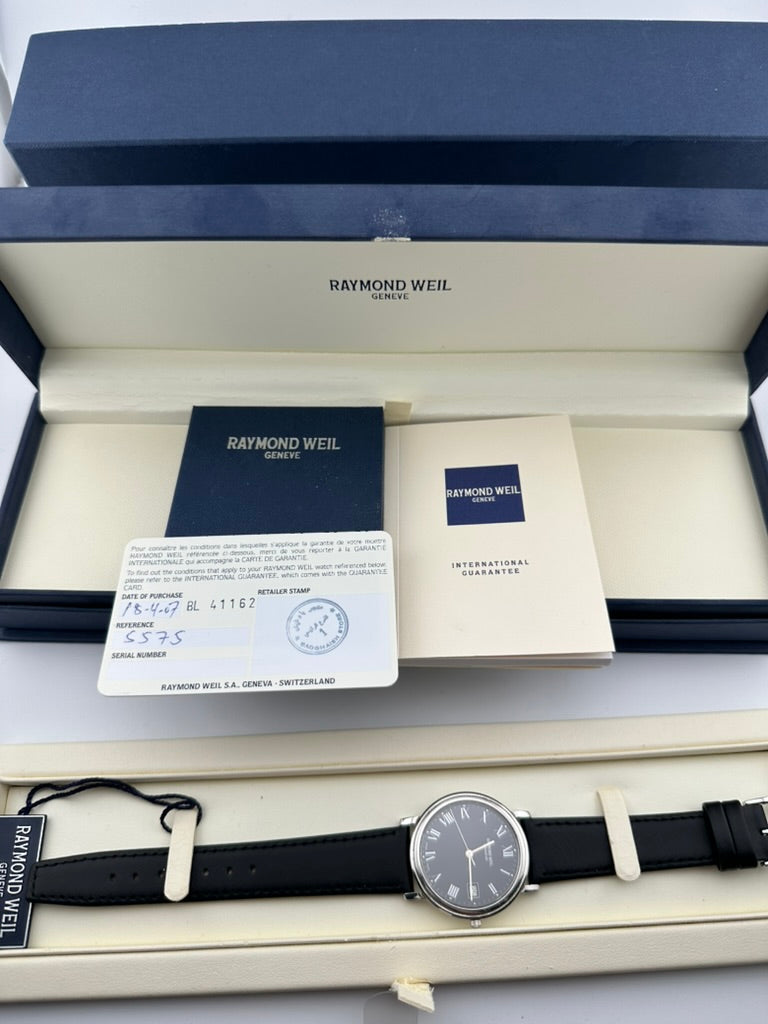 Raymond Weil Tradition 5575/1 - Black Dial